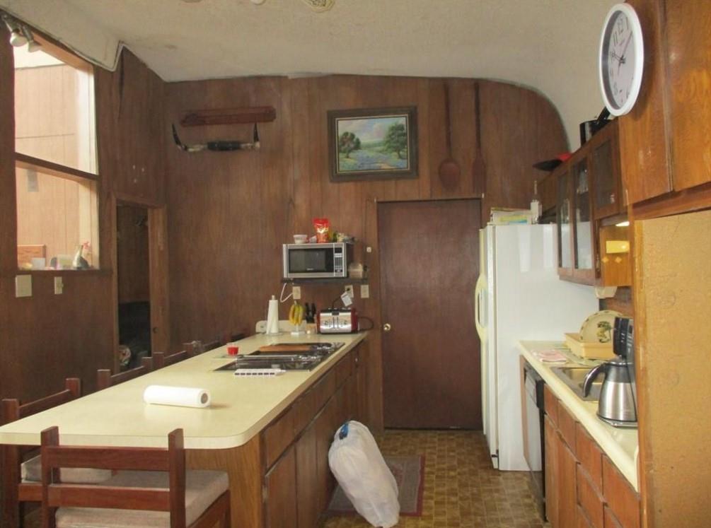 212 Private Road 114 Property Photo 10