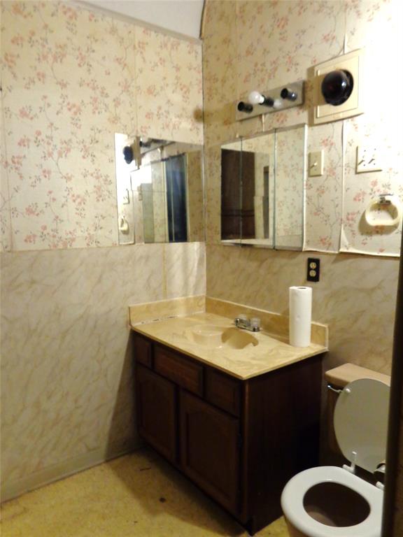 212 Private Road 114 Property Photo 23