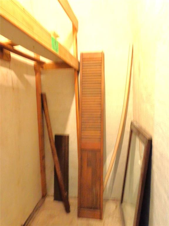 212 Private Road 114 Property Photo 27