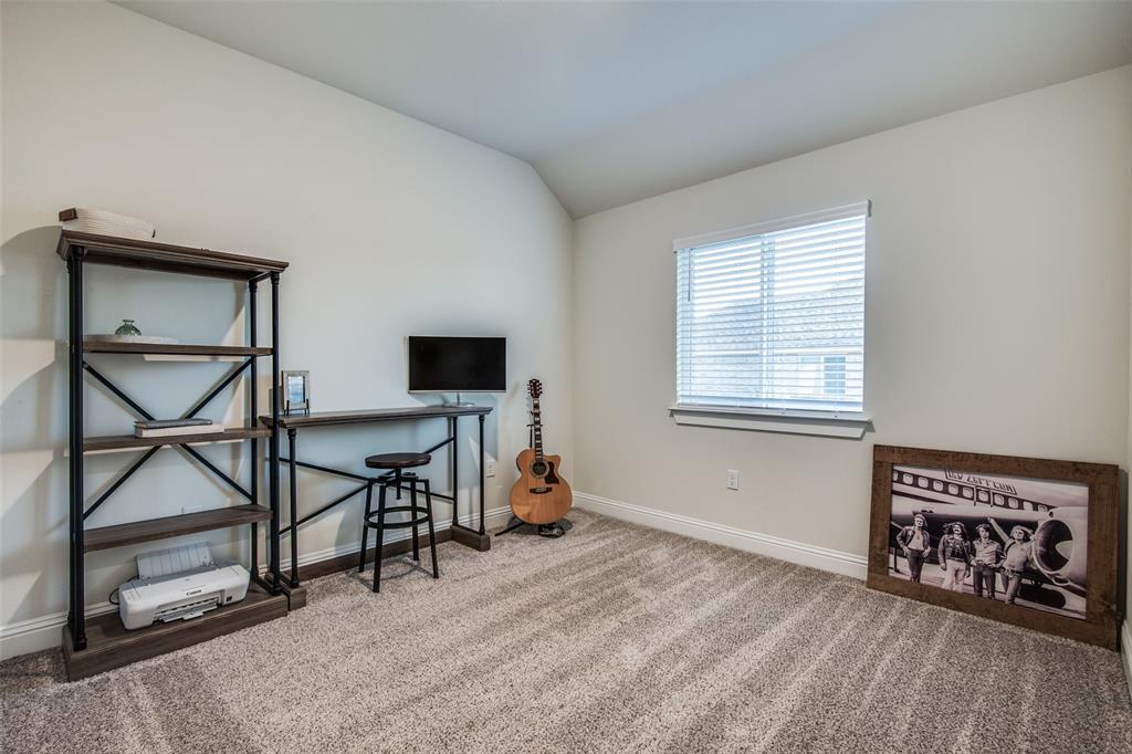 112 Kens Court Property Photo 19