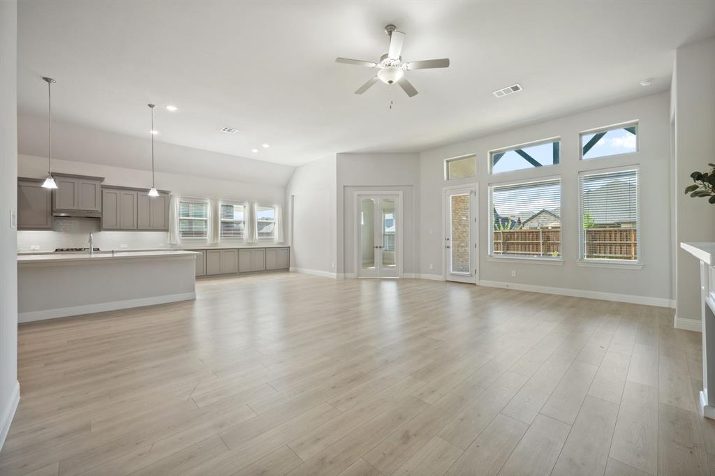1433 Devotion Row Property Photo 11