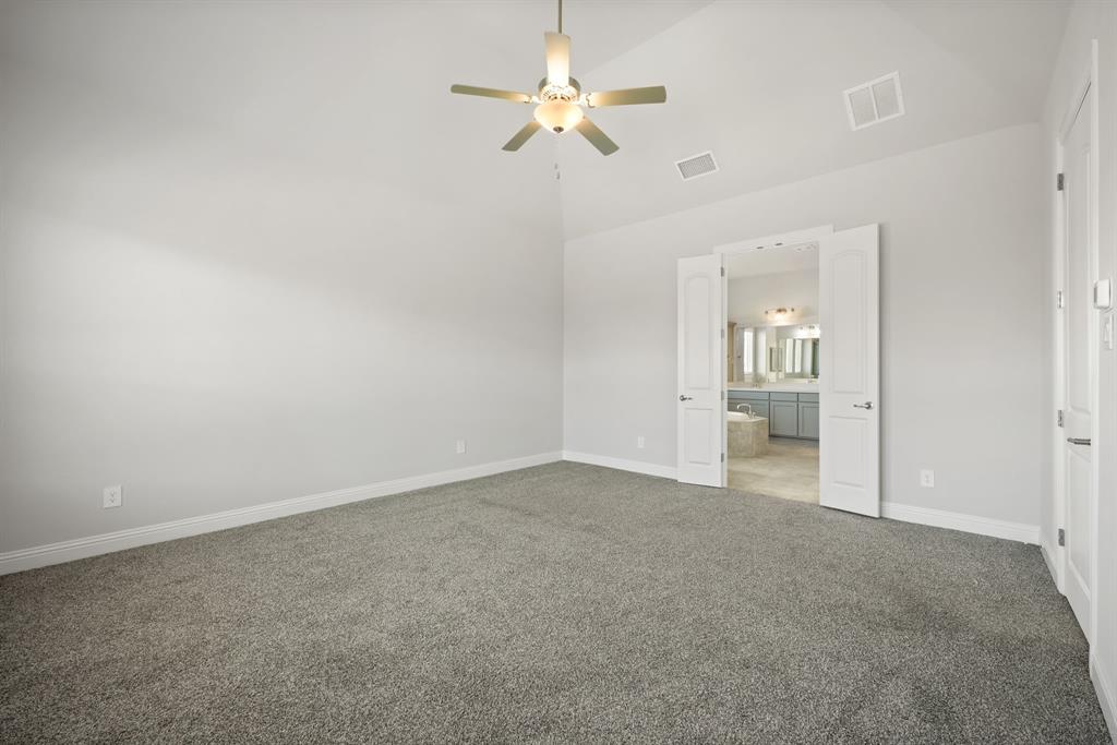 1433 Devotion Row Property Photo 14