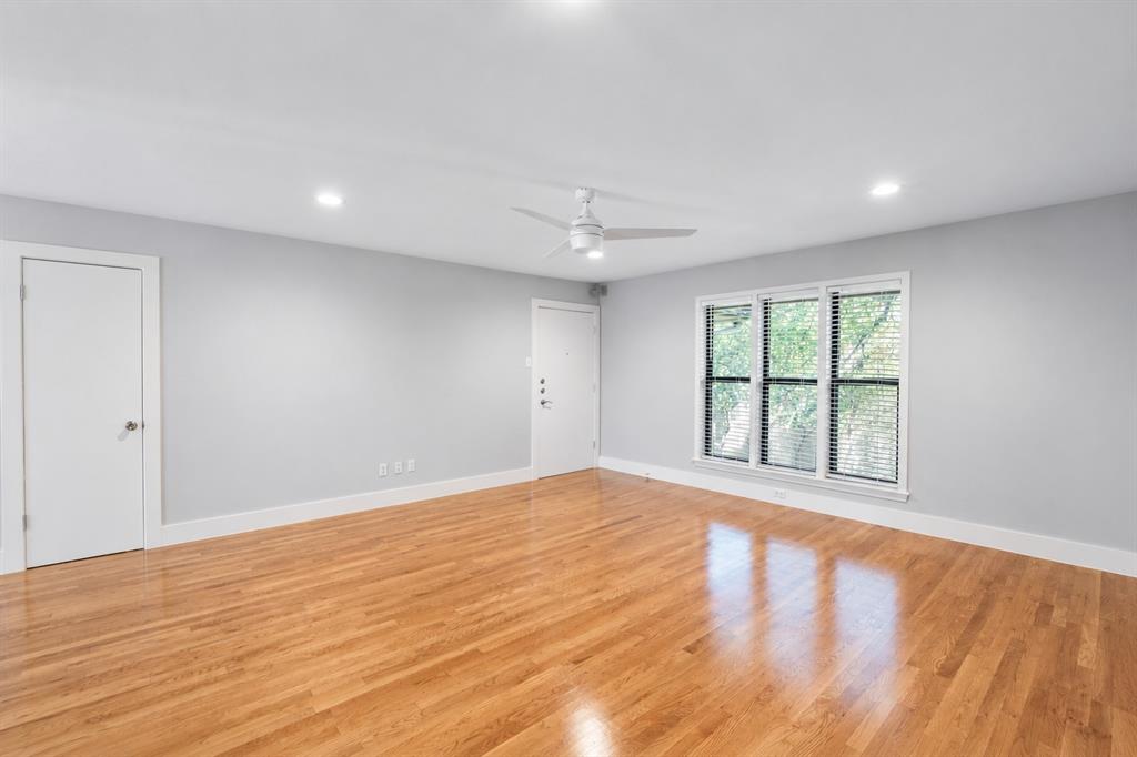 10727 Villager Road C Property Photo 1
