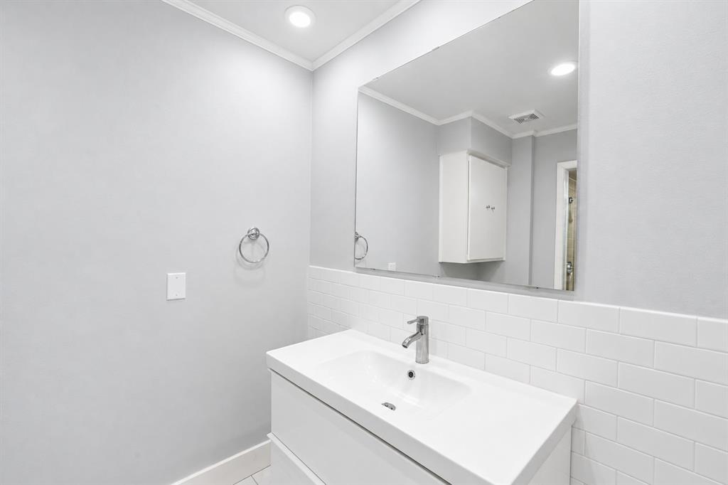 10727 Villager Road C Property Photo 21