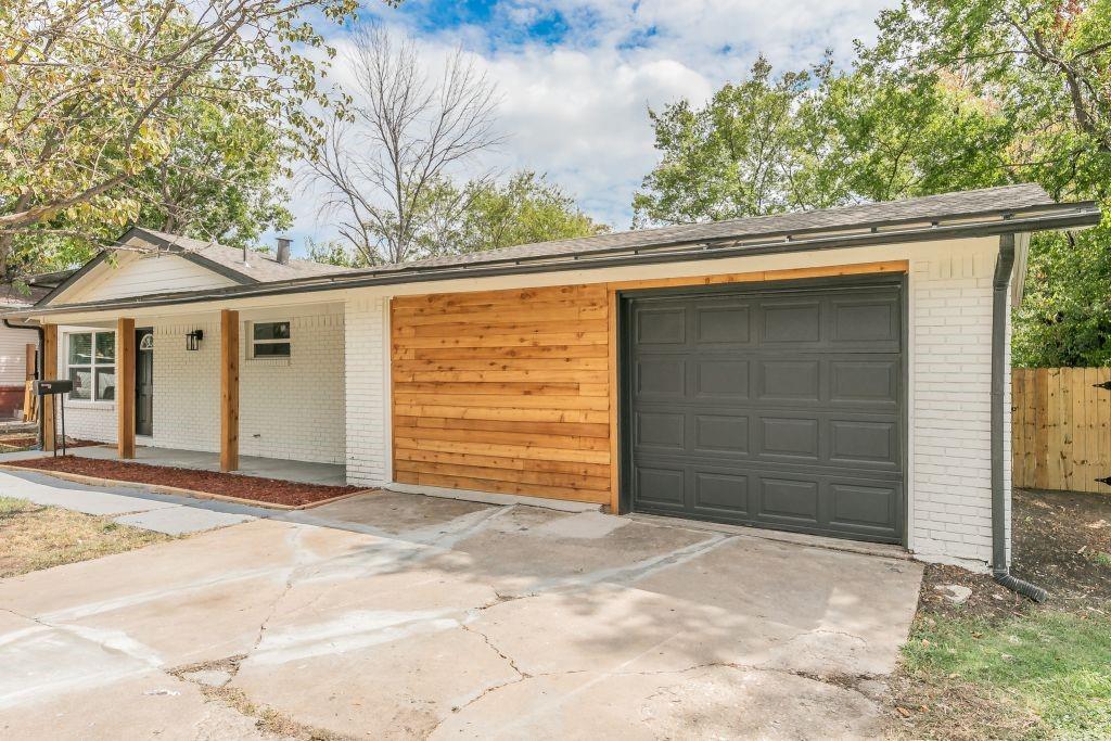 5012 Roxie Street Property Photo 1