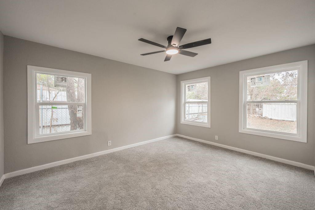 5012 Roxie Street Property Photo 31