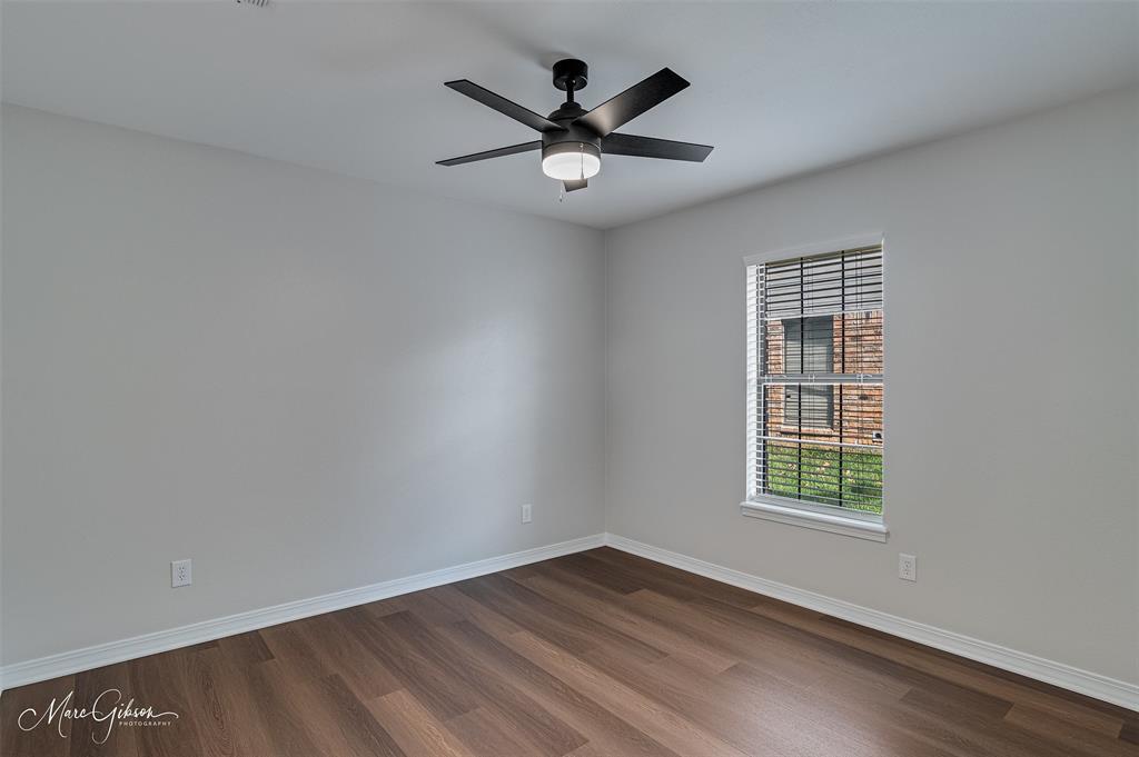 9852 Deepwoods Drive Property Photo 18