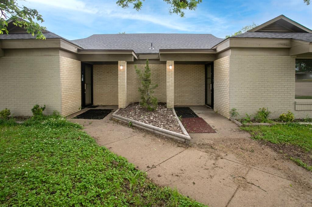 707 N Waldrip Street Property Photo 7