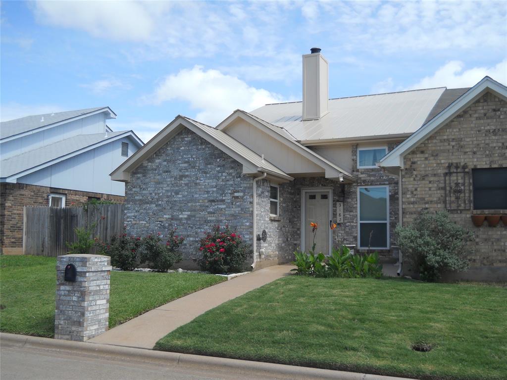 3182 Chimney Circle Property Photo 1