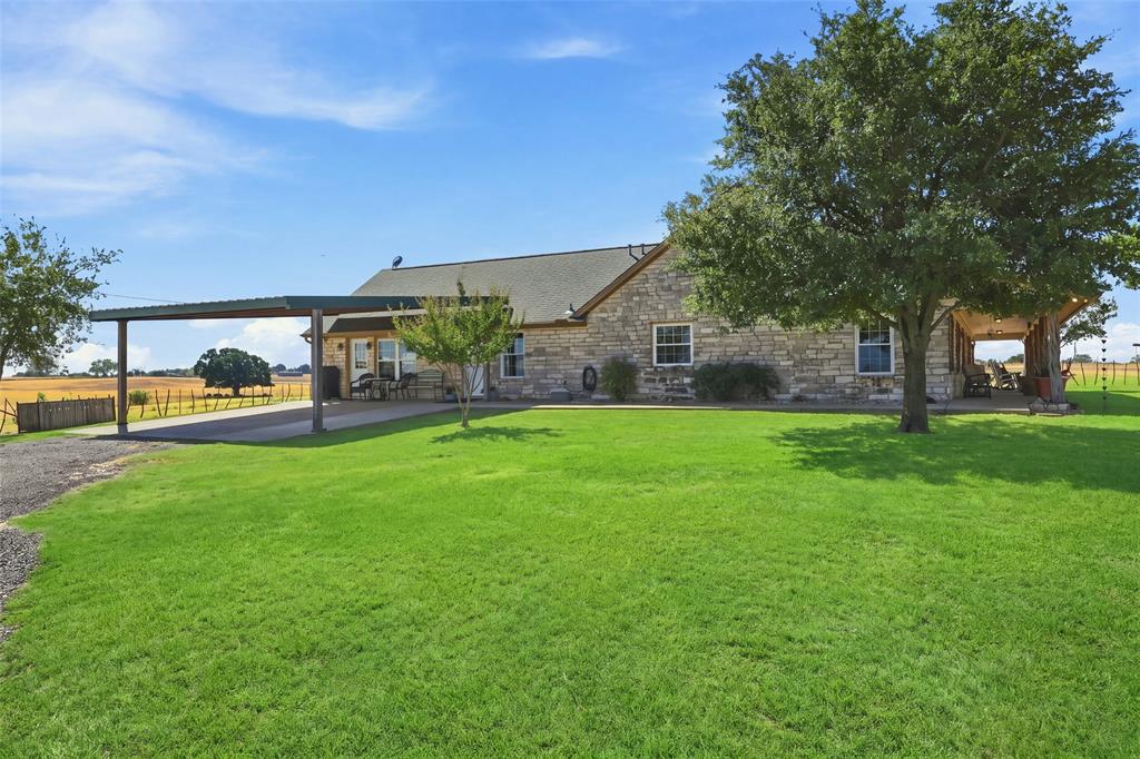 900 Leech Property Photo 6