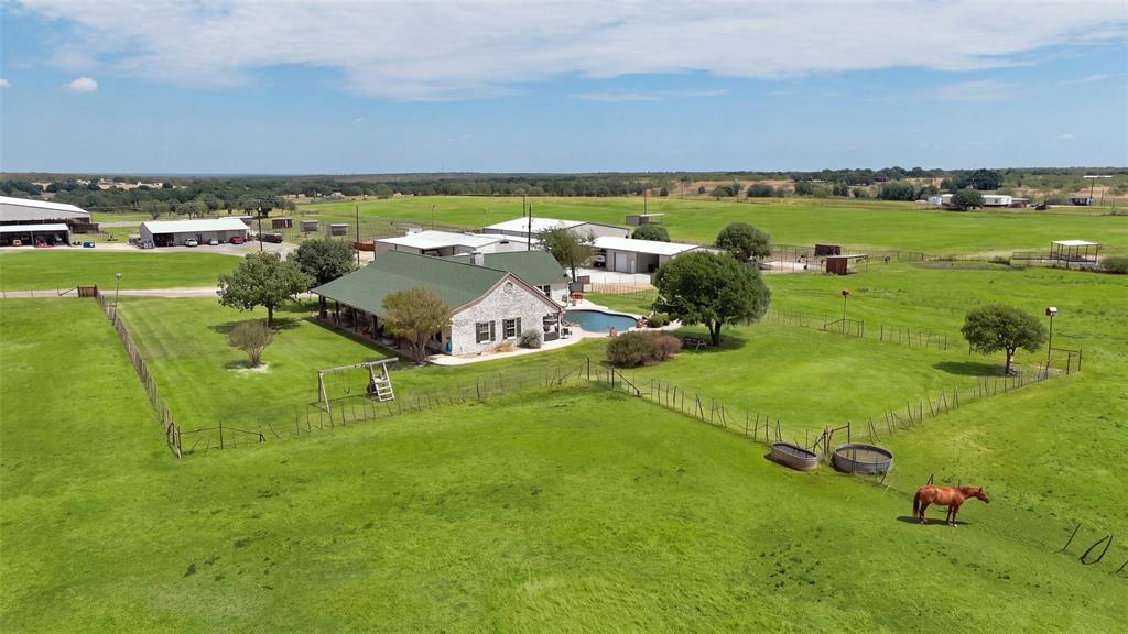 900 Leech Property Photo 19