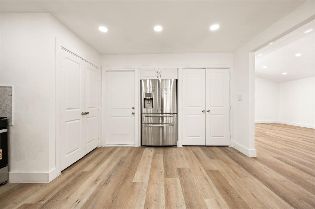 1216 Briarcove Drive Property Photo 6
