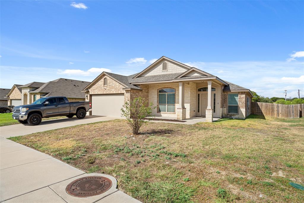 9007 Everly Drive Property Photo 2