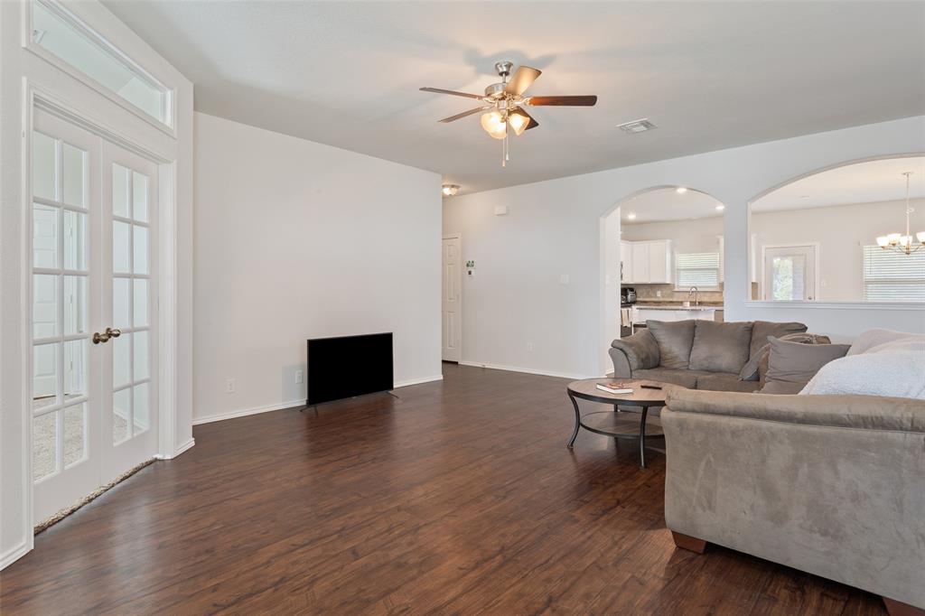 9007 Everly Drive Property Photo 10