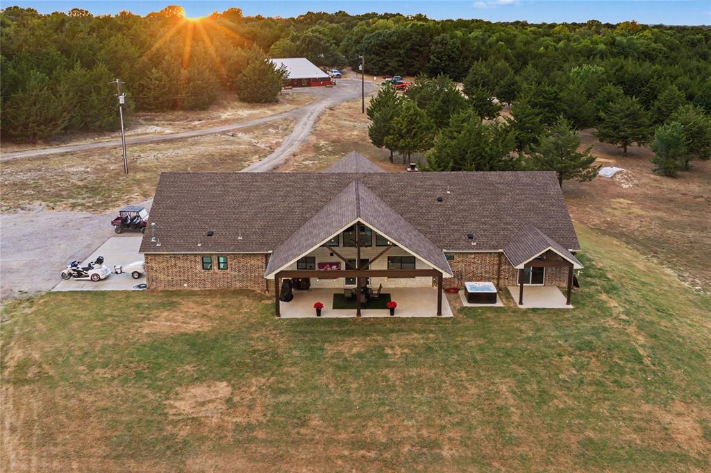 8615 County Road 534 Property Photo 5