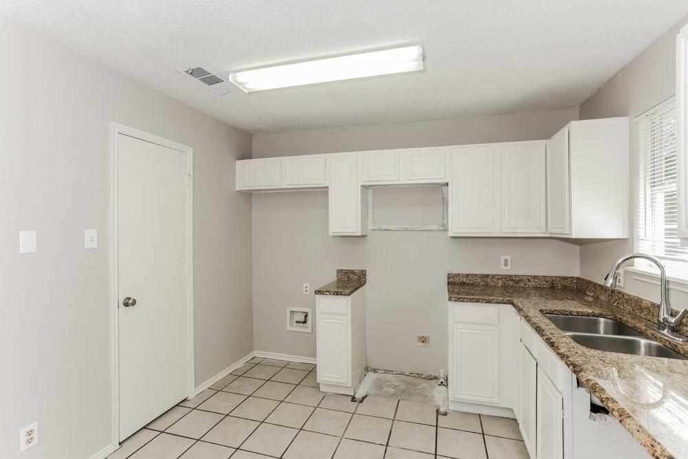 Address Unavailable Property Photo 7