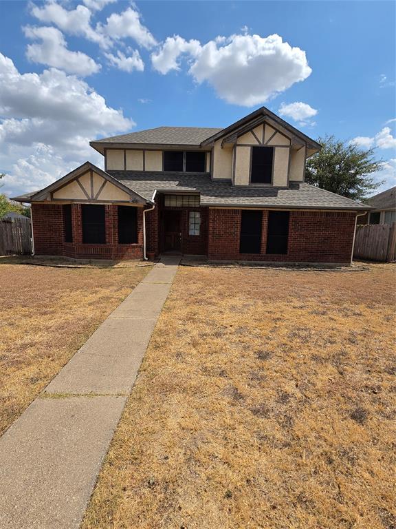 405 Raintree Circle Property Photo 3