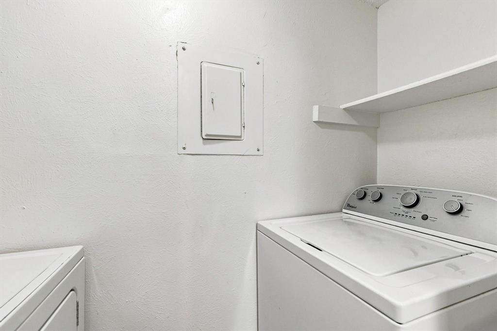 8550 Fair Oaks Crossing 306 Property Photo 24