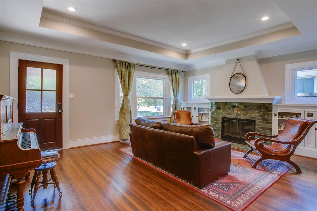6019 Goliad Avenue Property Photo 4