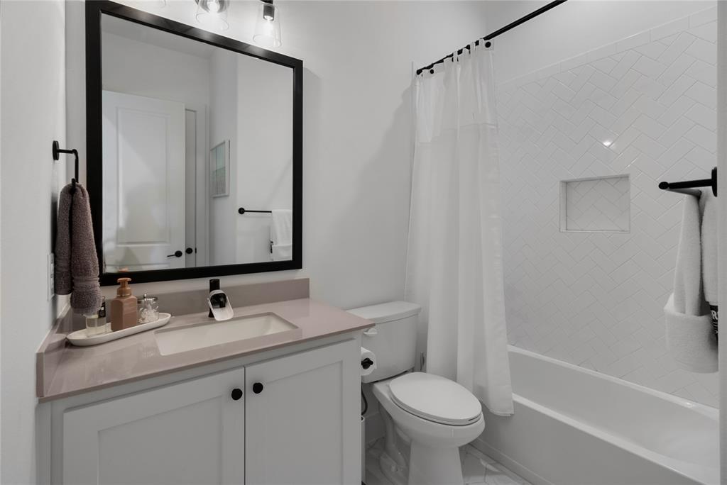 4405 Devon Drive Property Photo 29