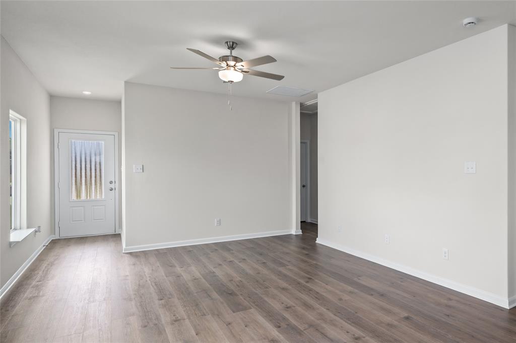 1823 Renaissance Drive Property Photo 5