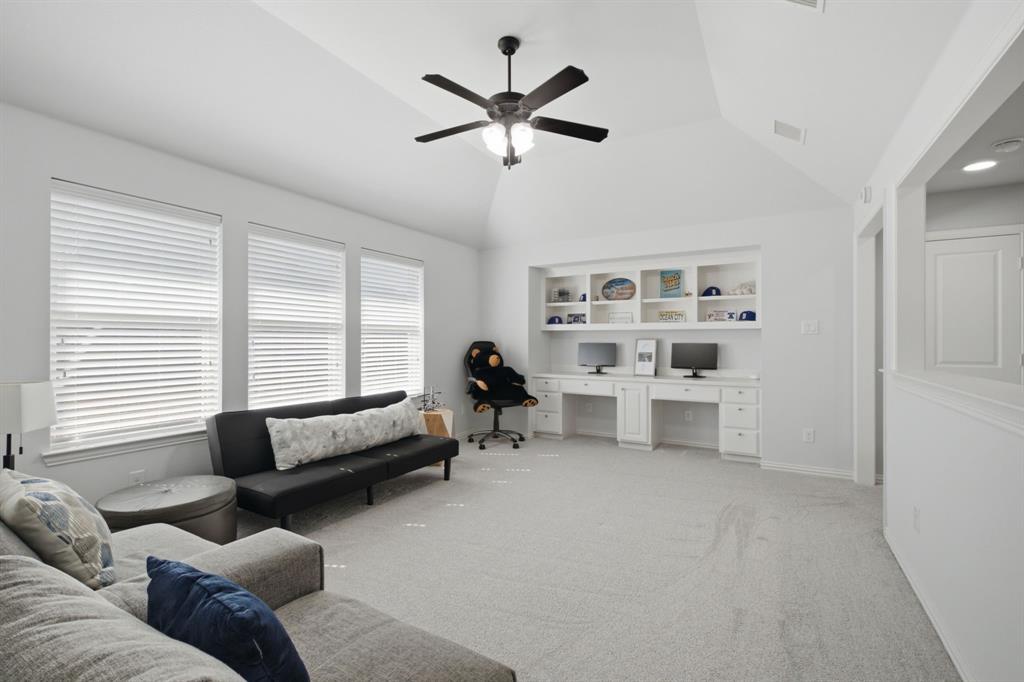 1215 Baird Way Property Photo 32