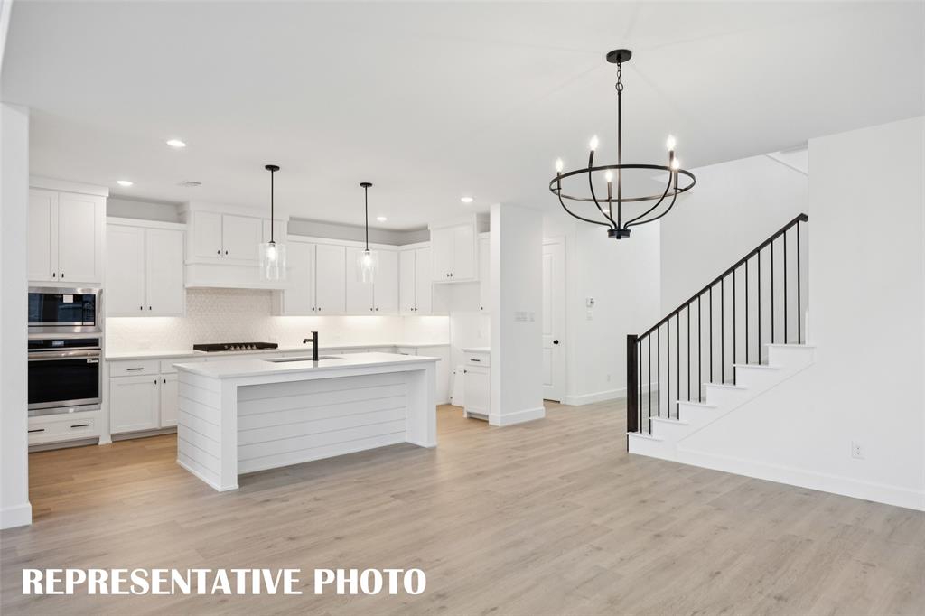15783 Amber Street Property Photo 4