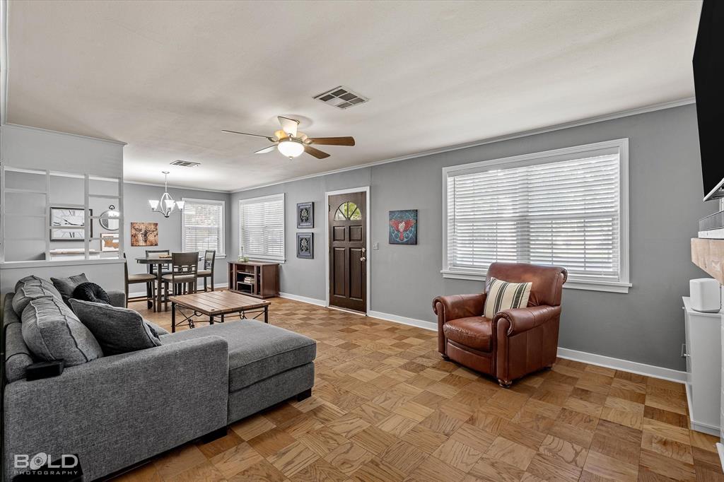 147 Richard Avenue Property Photo 10
