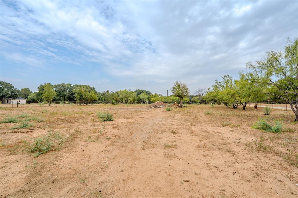 2212 Acton Highway Property Photo 20