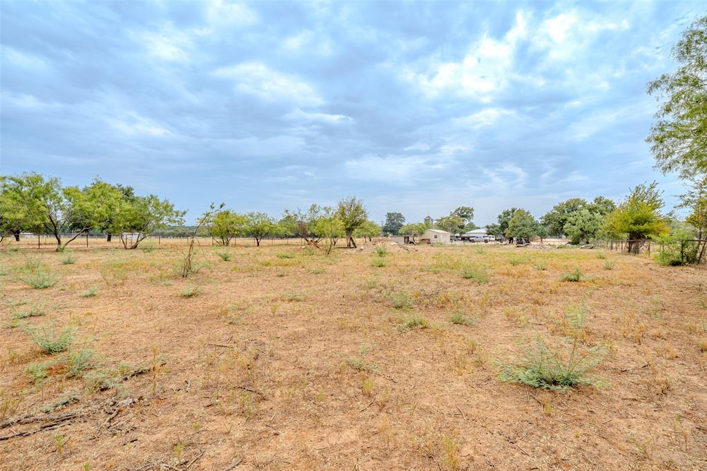 2212 Acton Highway Property Photo 21