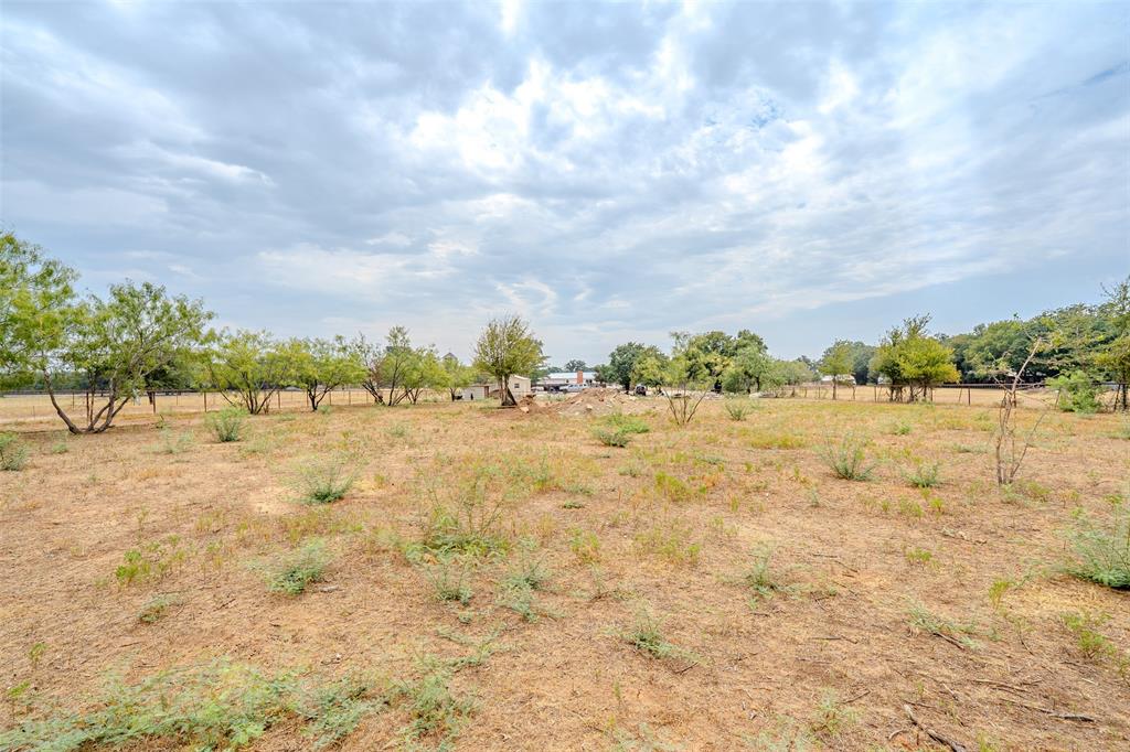 2212 Acton Highway Property Photo 22