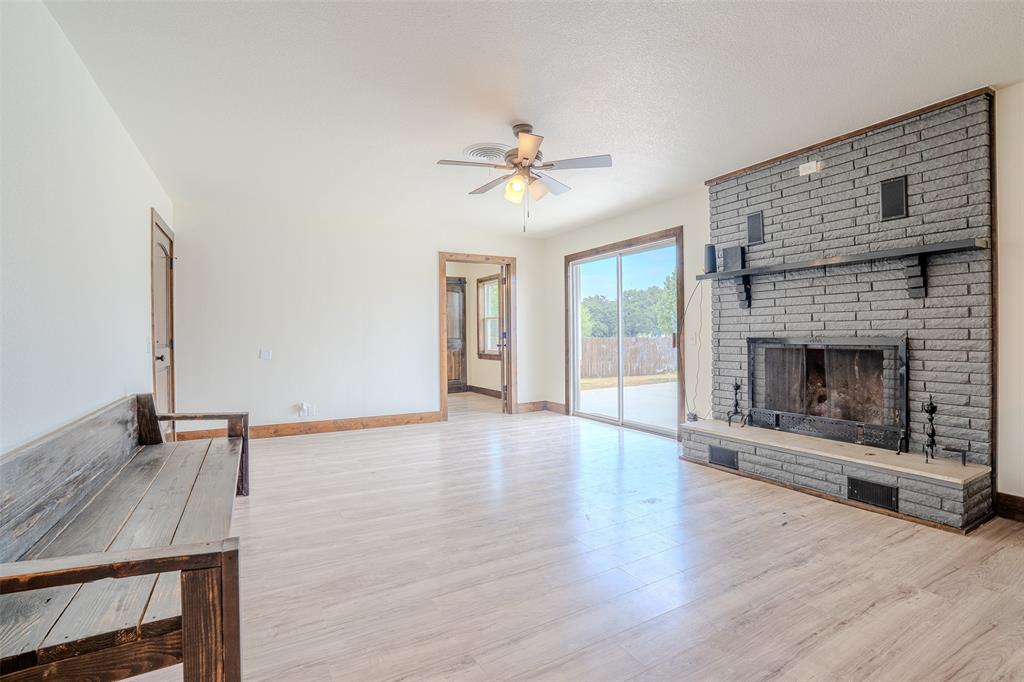 2212 Acton Highway Property Photo 27