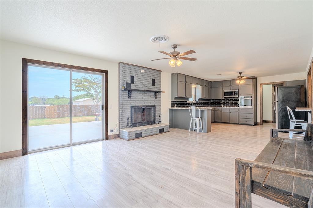 2212 Acton Highway Property Photo 28