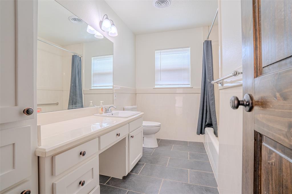 2212 Acton Highway Property Photo 35