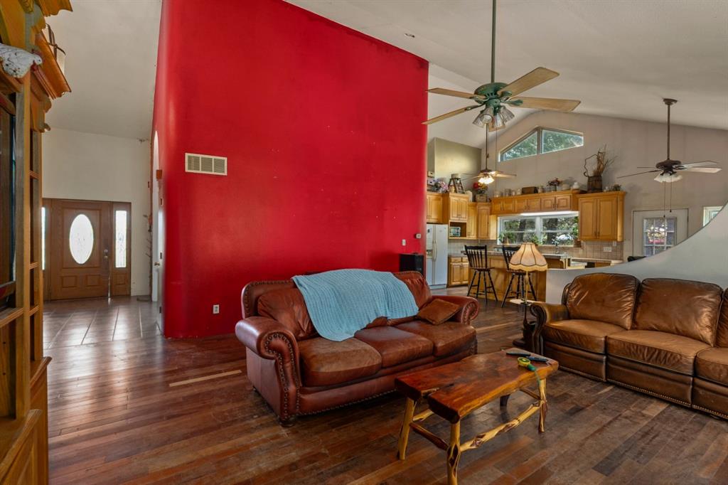 5562 Cedar Creek Drive Property Photo 12