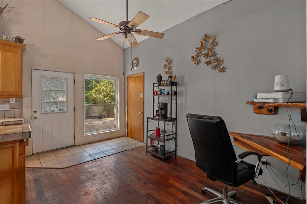 5562 Cedar Creek Drive Property Photo 14