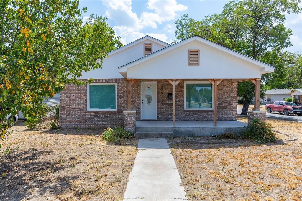 1781 N 10th Street Property Photo 1