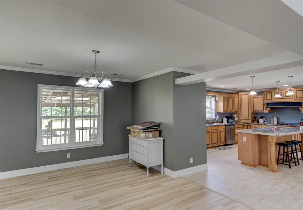 7250 Brownstone Road Property Photo 7
