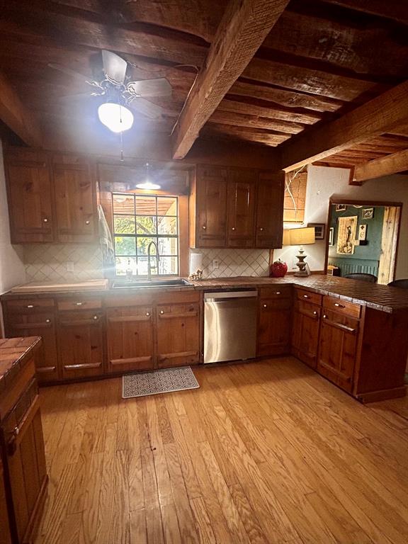 6151 County Road 334 Property Photo 6