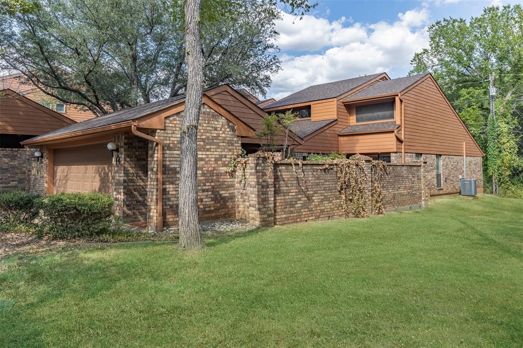 14 Village Green Court Property Photo 1