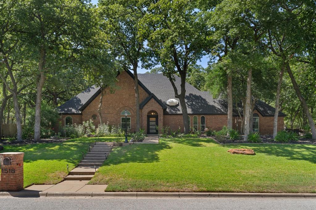 1518 Windsor Forest Trail Property Photo 3