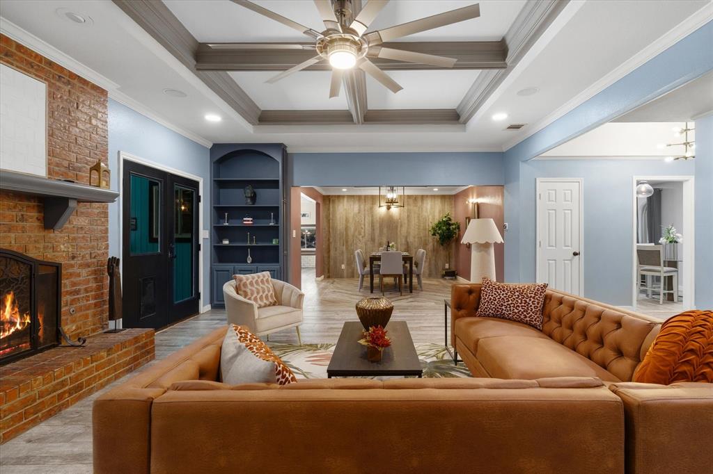 1518 Windsor Forest Trail Property Photo 8