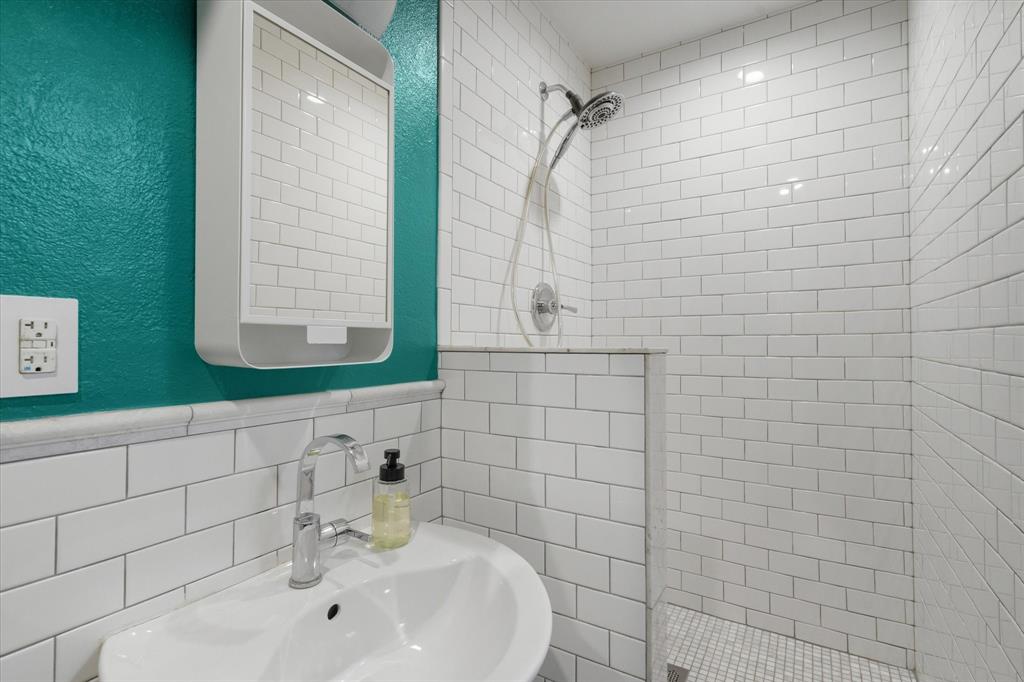 1518 Windsor Forest Trail Property Photo 19
