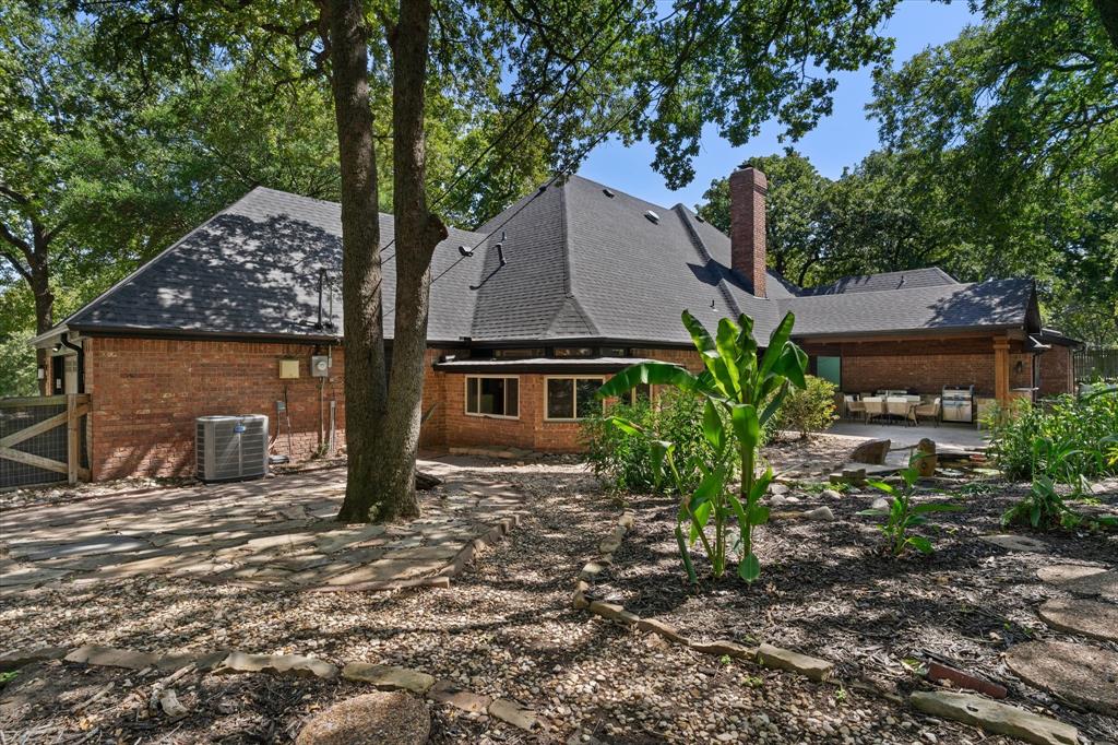1518 Windsor Forest Trail Property Photo 40
