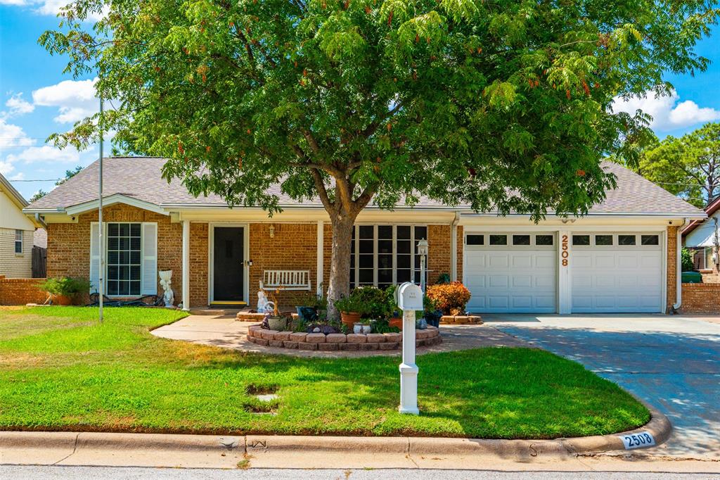 2508 Bent Tree Lane Property Photo 1