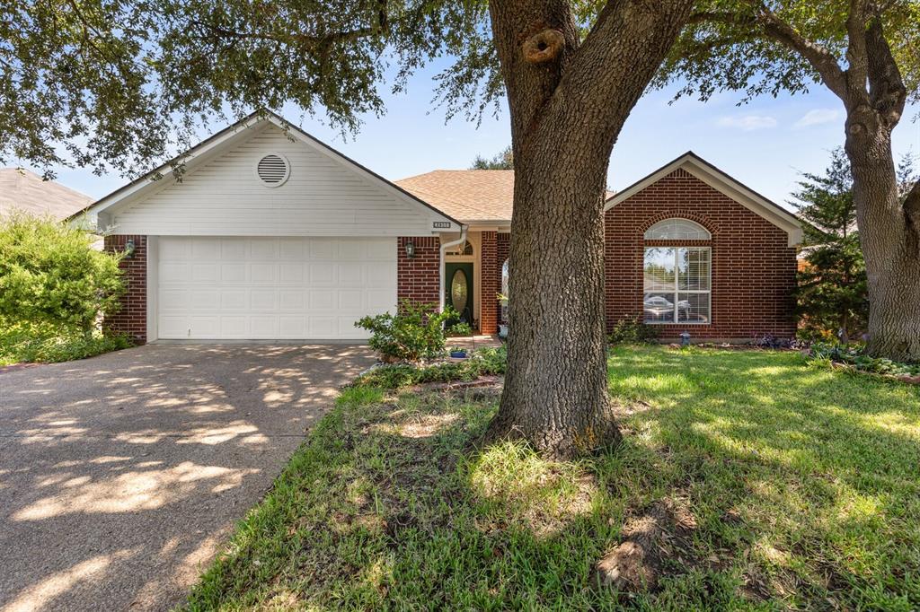 2800 Comanche Trail