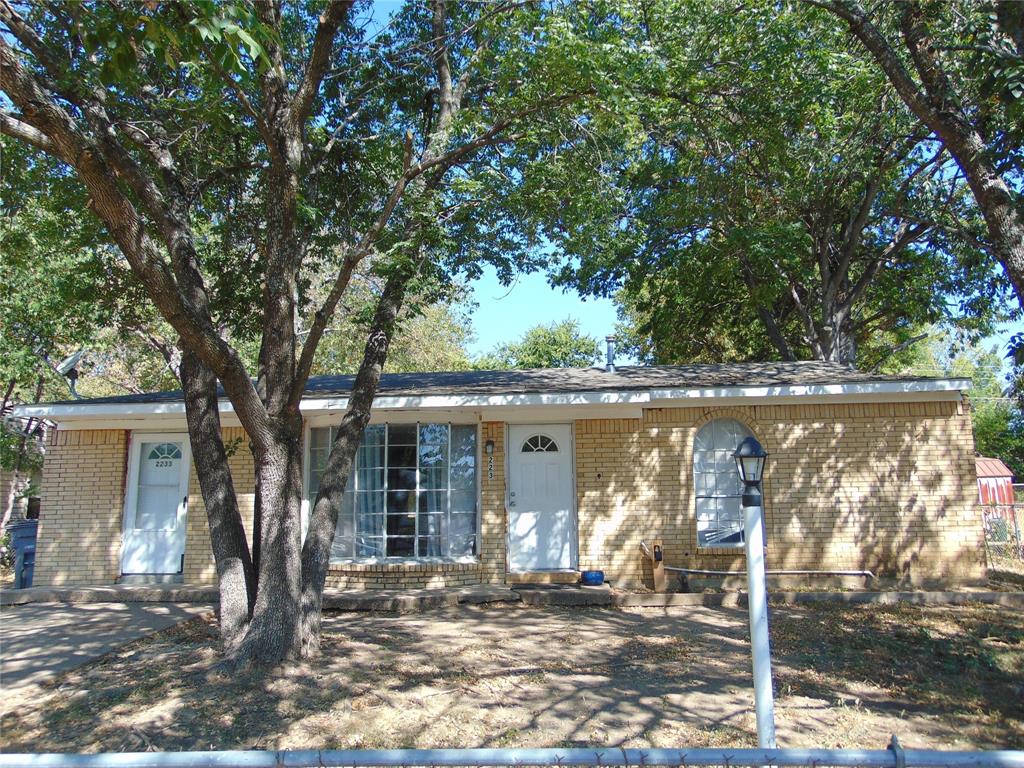 2233 Talco Drive Property Photo 1