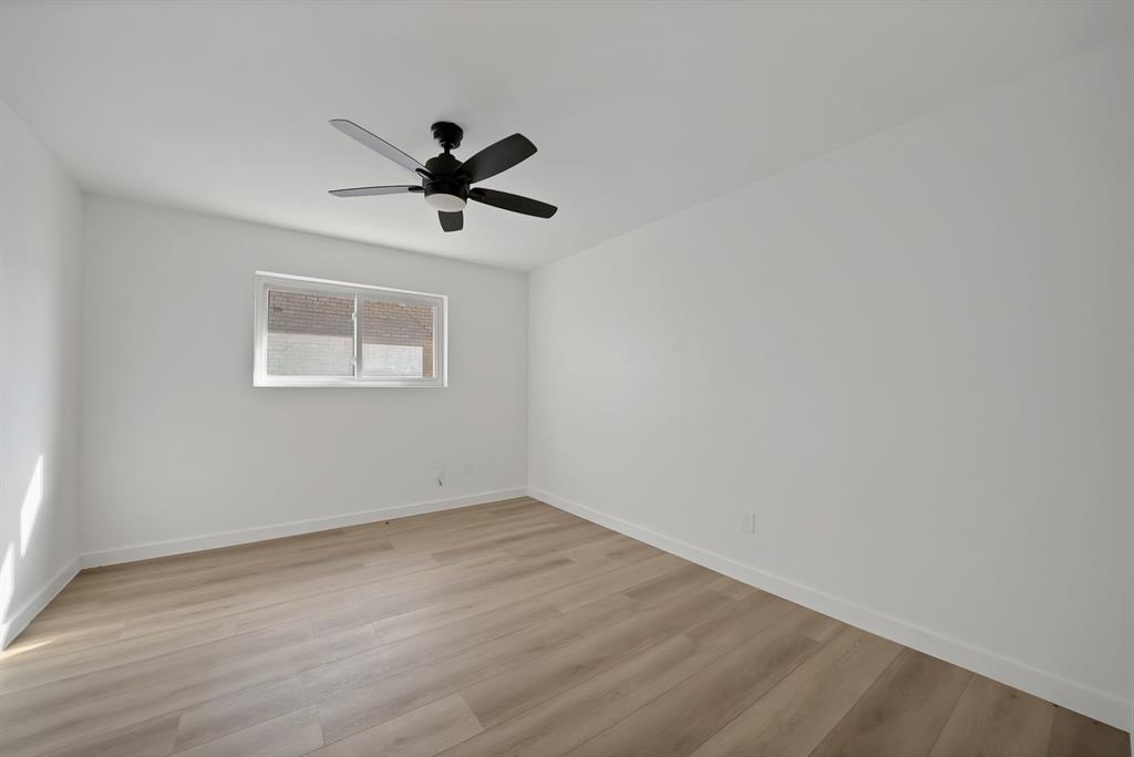 813 Panay Way Drive Property Photo 17