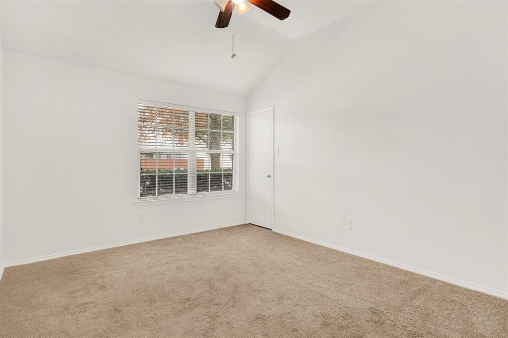 4204 Enchanted Rock Lane Property Photo 7