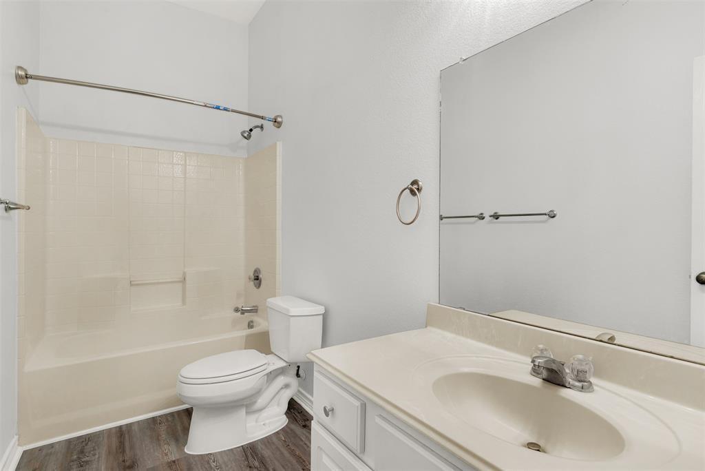 4204 Enchanted Rock Lane Property Photo 11